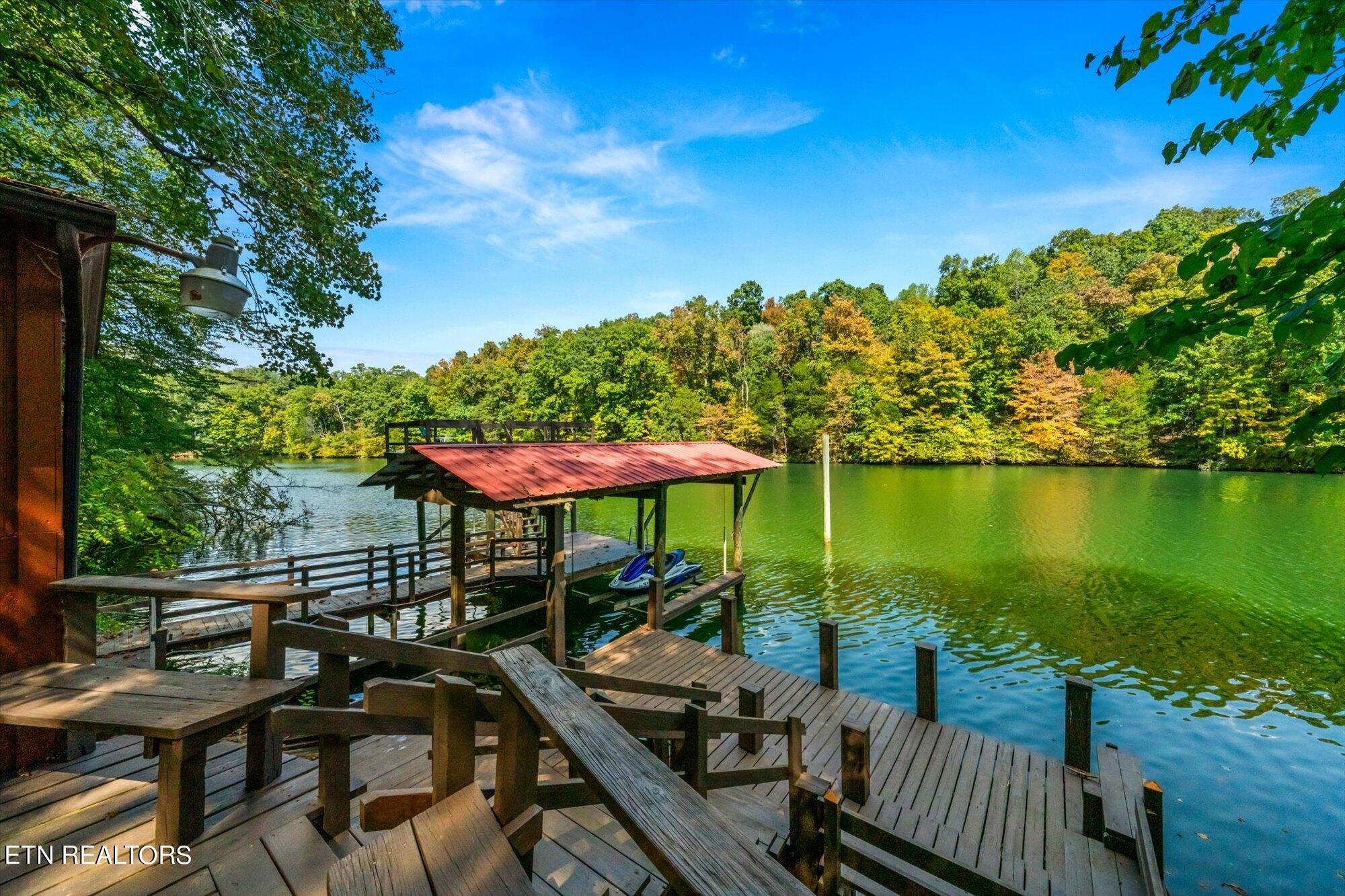 2530 hope creek rd, lenoir city,  TN 37771